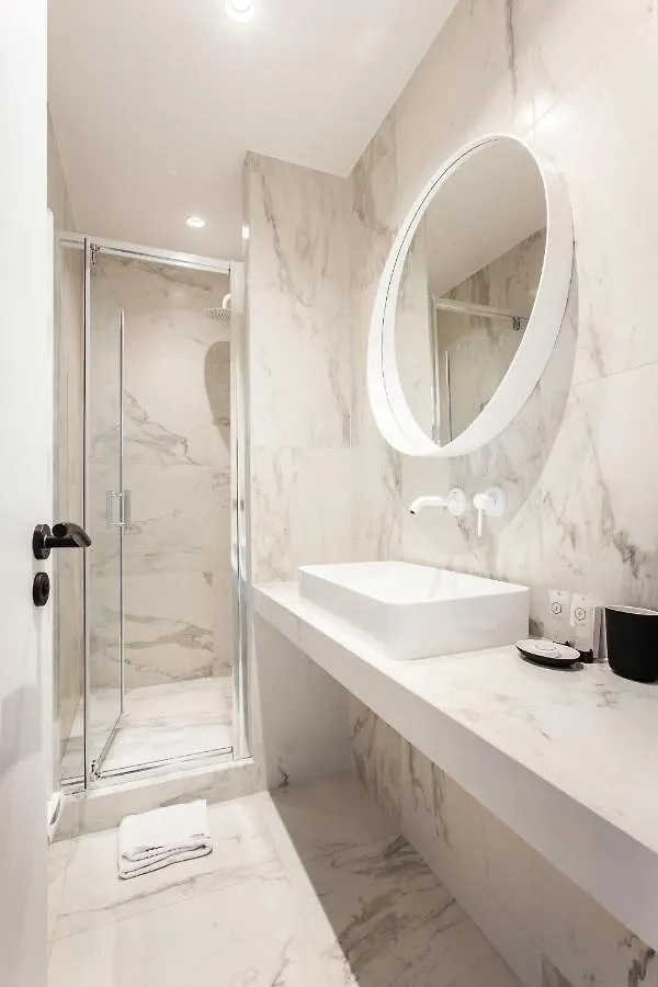 Magnificent Apartment - 3Br- 8P - Batignolles Paris 0*,  France