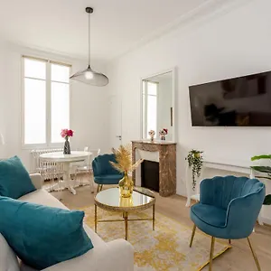 Cozy - Champs Elysees - Wagram Appartement