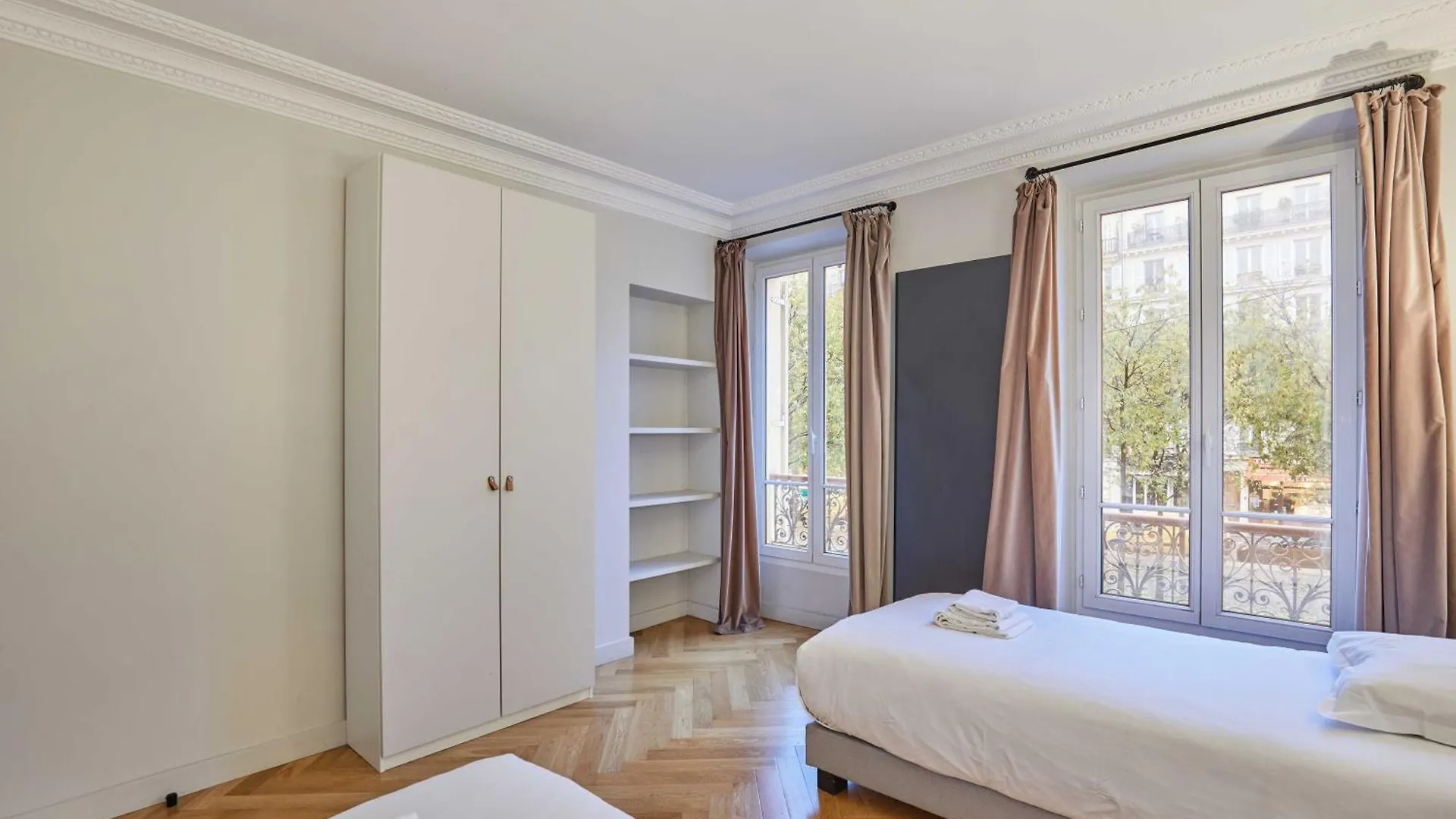 Appartement CMG Batignolles/ Mairie du 17ème à Paris