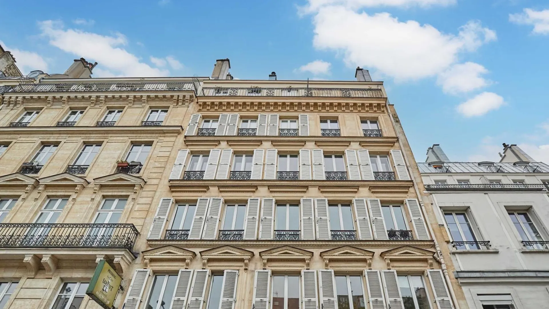 Magnificent Apartment - 3Br- 8P - Batignolles باريس 0*,  فرنسا
